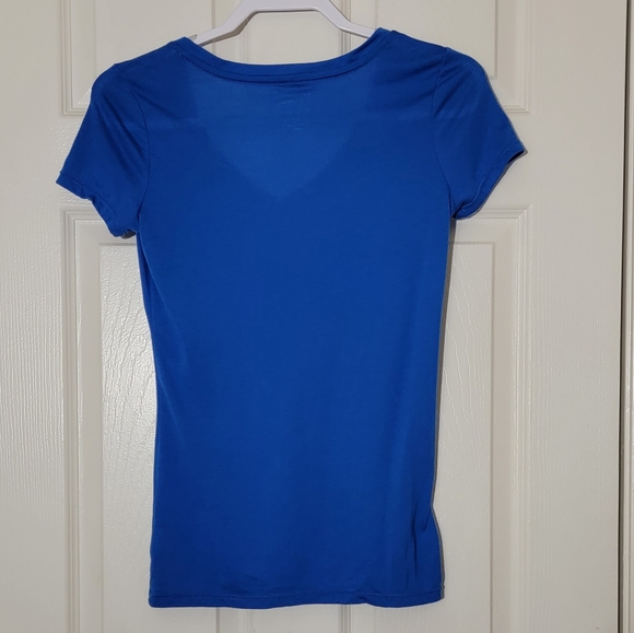 American Eagle favorite tee - Picture 2 of 3